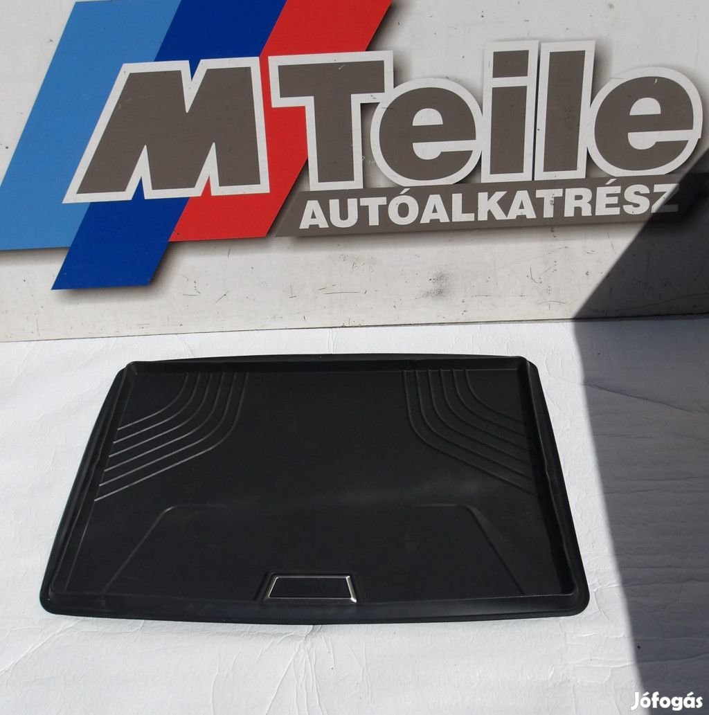[GYÁRI ÚJSZERŰ] BMW CSOMAGTÉR TÁLCA | 1-ES F40 / F70 | 51 47 2469099